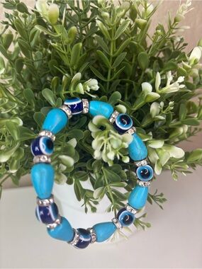 Turquoise Blue Beaded Evil Eye Stretch Bracelet